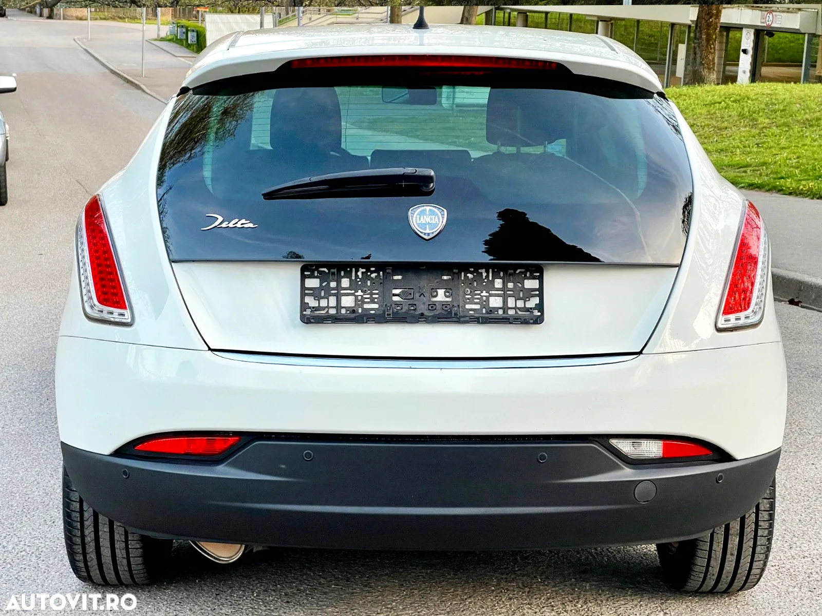 Lancia Delta 1.4 T-Jet 16v Argento - 4