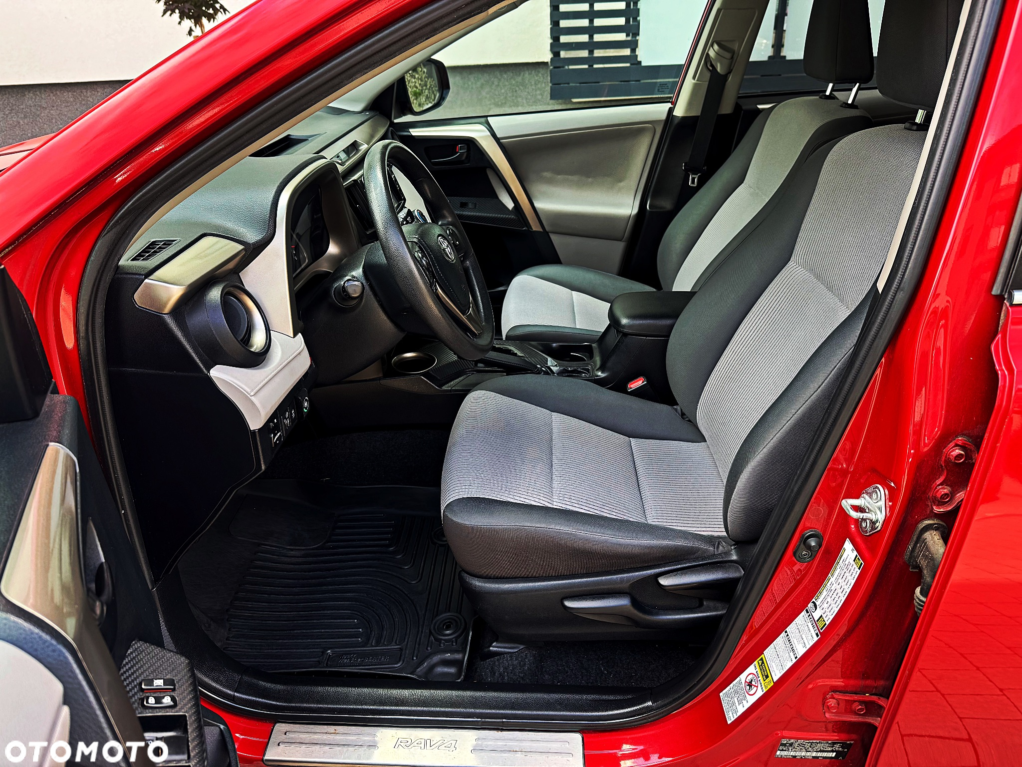Toyota RAV4 - 34