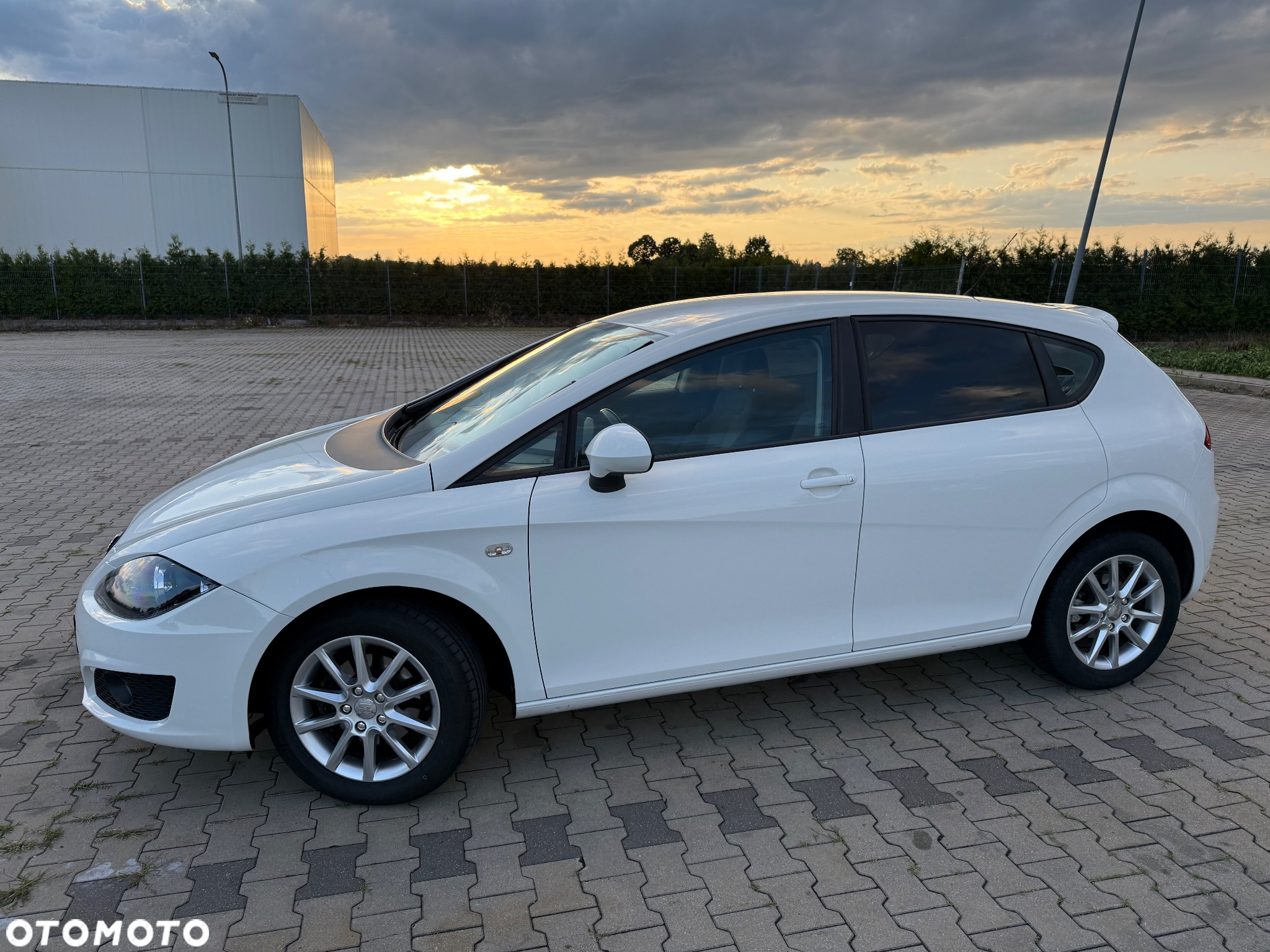 Seat Leon 1.9 TDI Stylance - 4