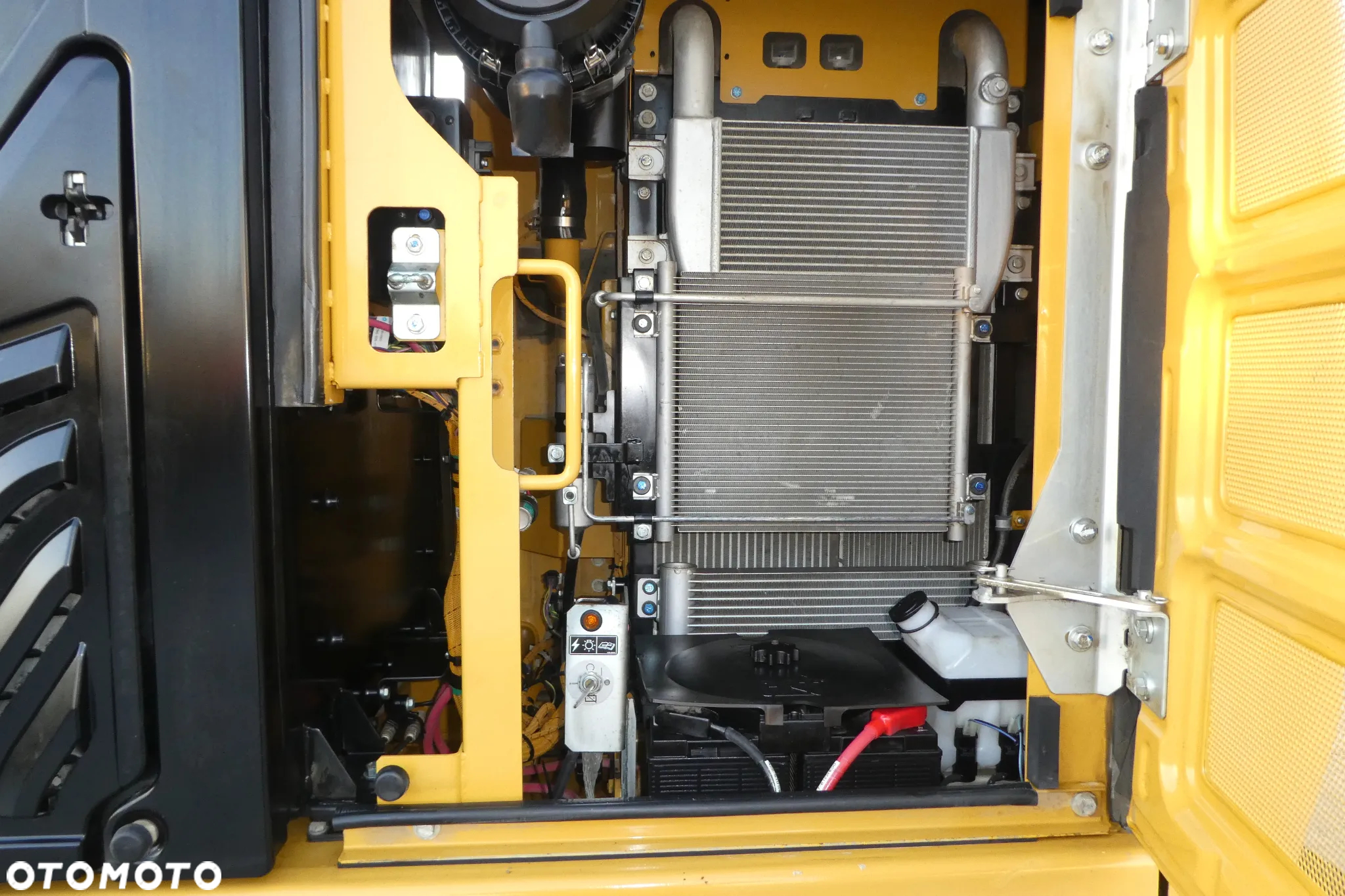 Caterpillar 313FL Z NIEMIEC Z PŁUGIEM - 19