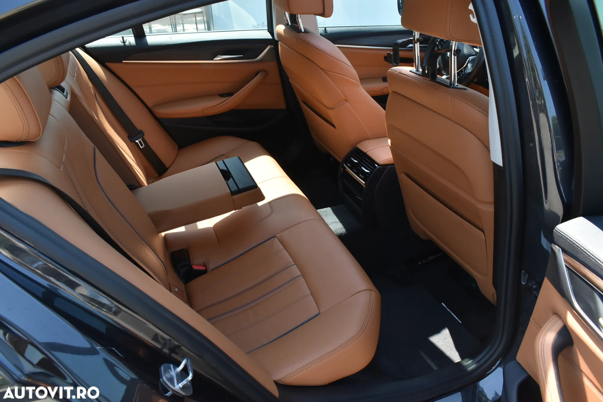 BMW Seria 5 530e AT PHEV - 23