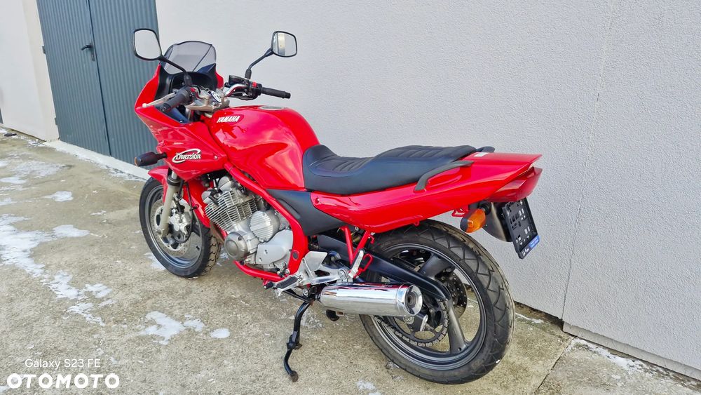 Yamaha XJ - 30