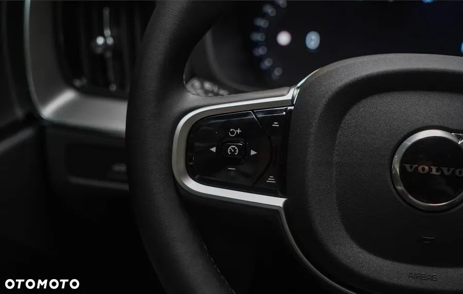 Volvo XC 60 B5 B AWD Core - 11