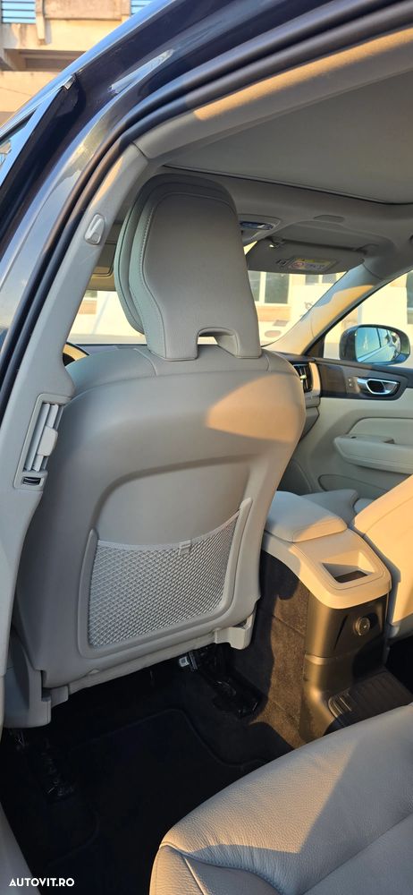 Volvo XC 60 Recharge T6 Twin Engine eAWD Inscription Expression - 21