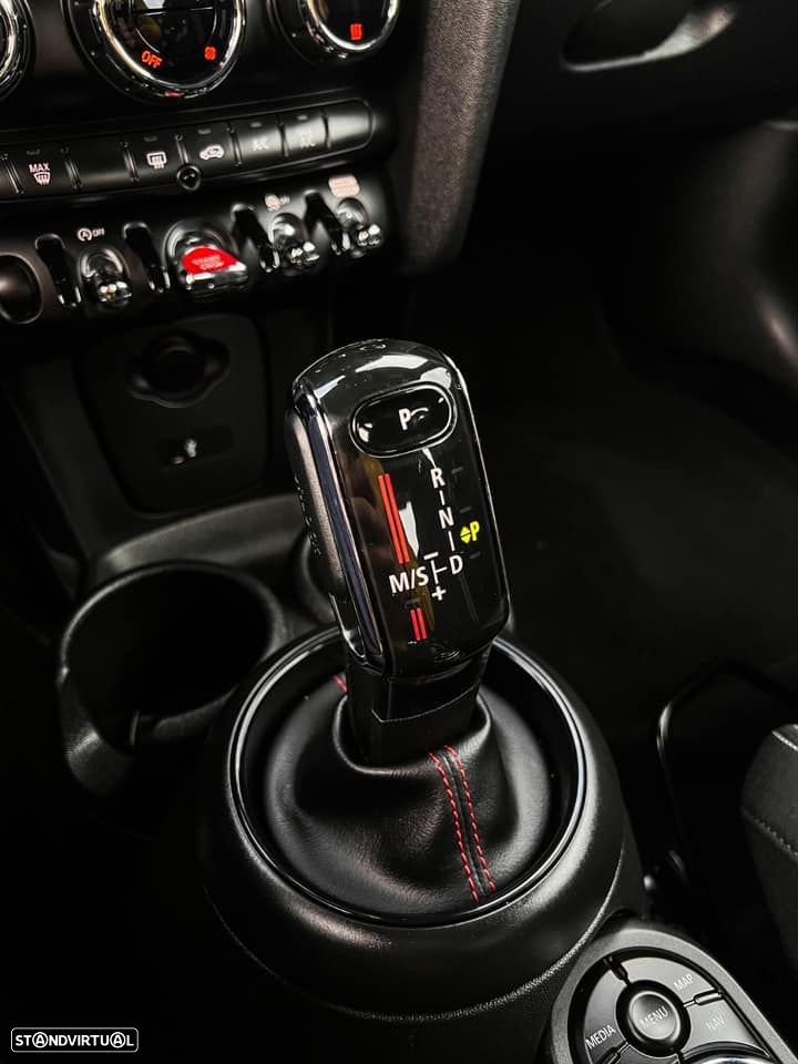 MINI 3 Portas - 18