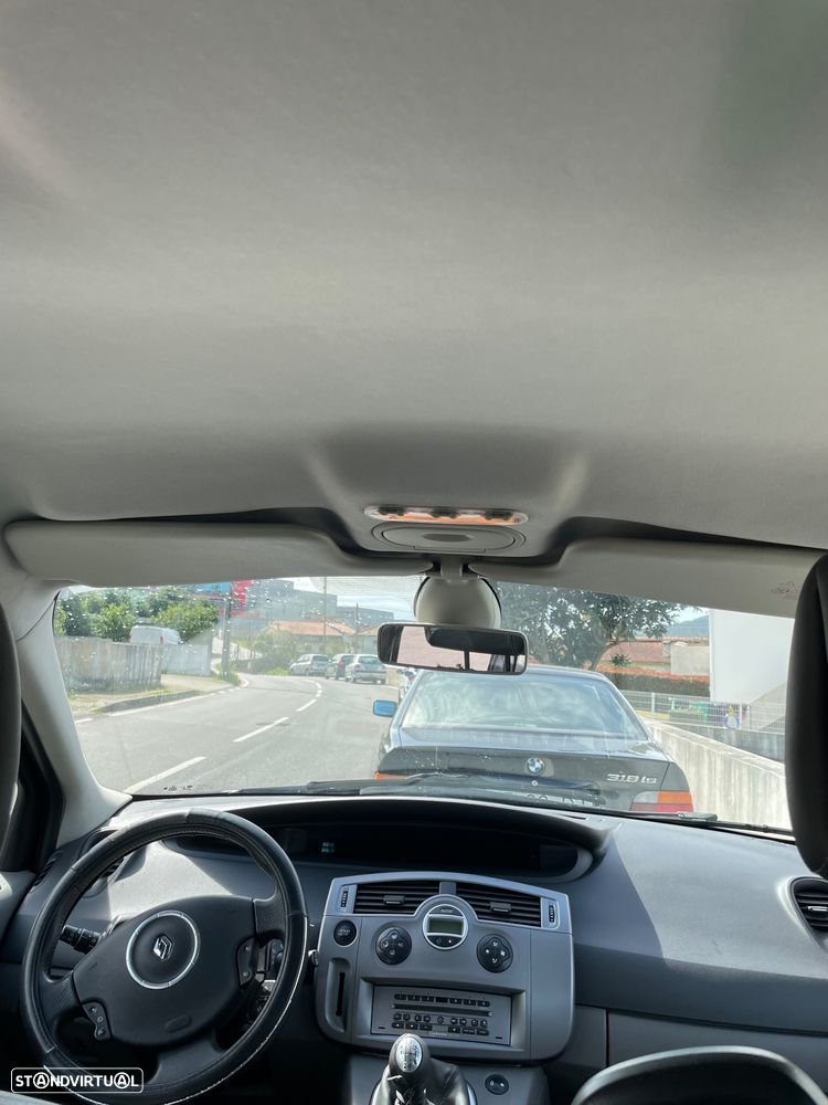 Renault Scénic 1.5 dCi Dynamique S - 24