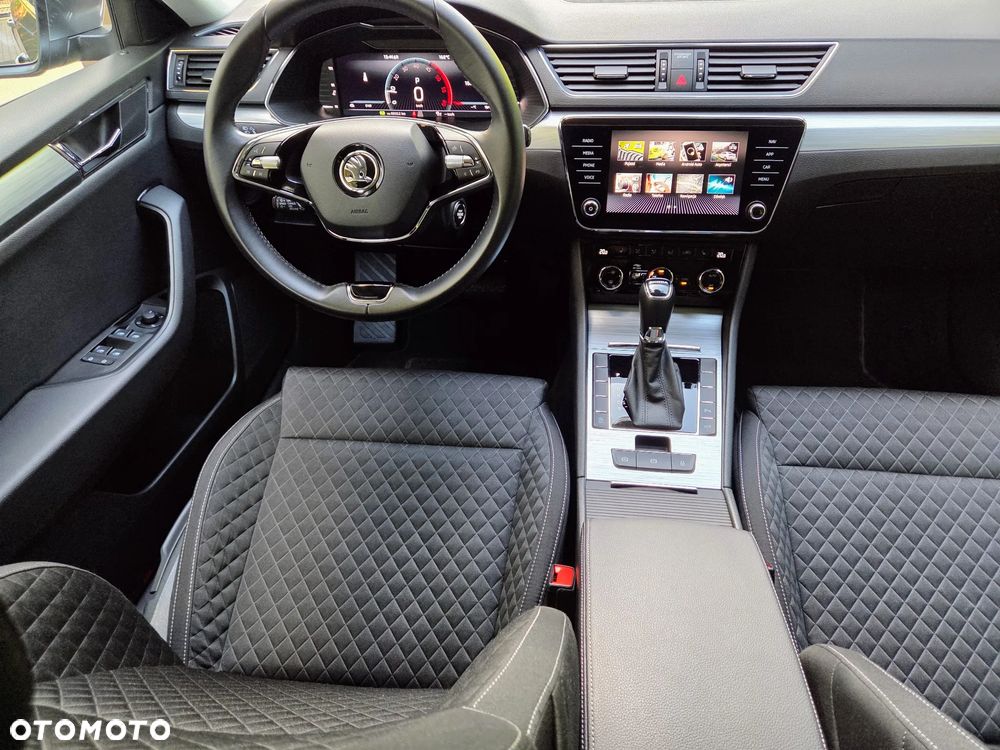 2022 Skoda Superb 2.0 TDI SCR Ambition DSG, photograph 11