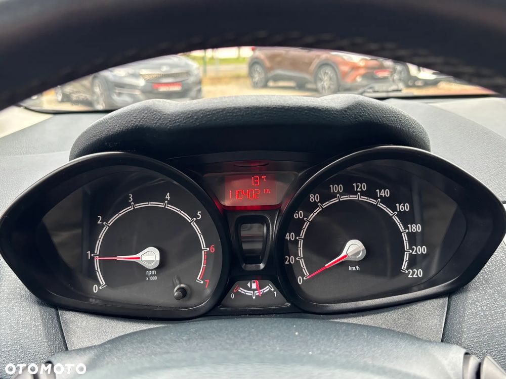 Ford Fiesta 1.25 Trend - 17