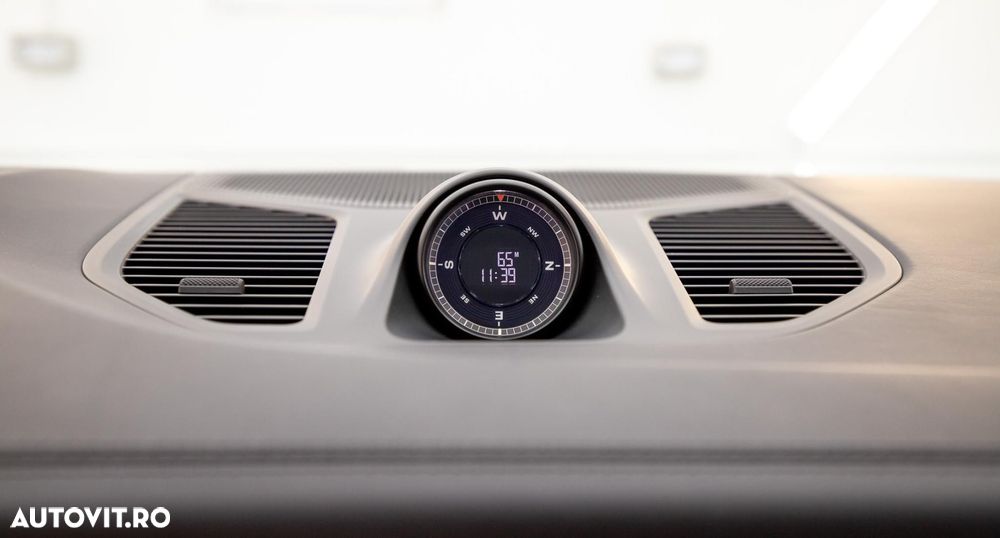 Porsche Cayenne Coupe S E-Hybrid - 32
