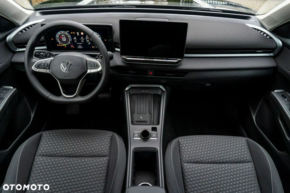 Volkswagen T-Roc - 25