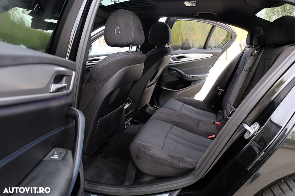 BMW Seria 5 520d Aut. M Sport Edition - 12