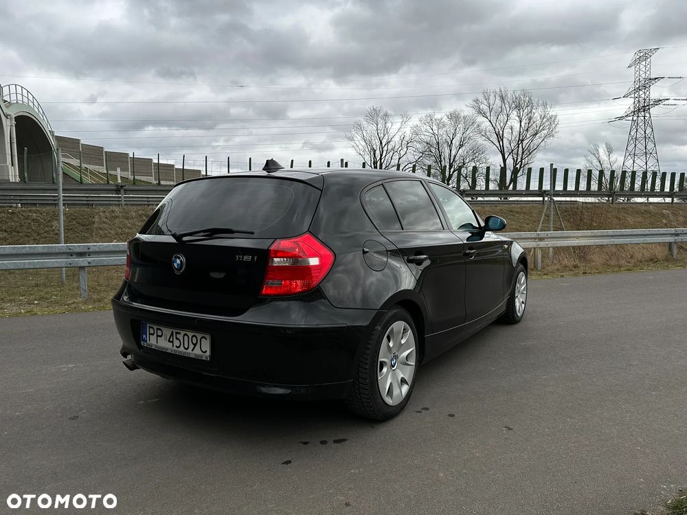 BMW Seria 1 118i - 7