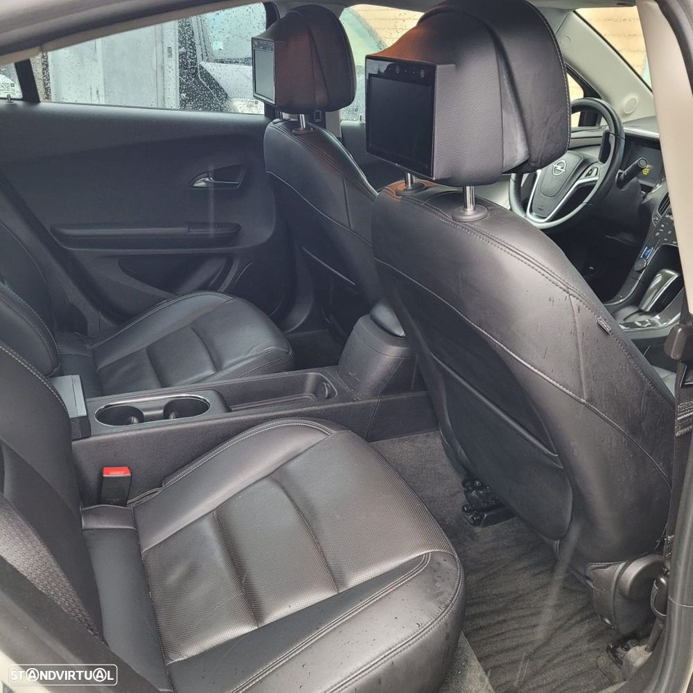 Opel Ampera - 16