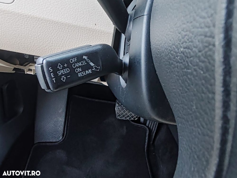 Volkswagen Passat CC 1.8 TSI DSG - 9