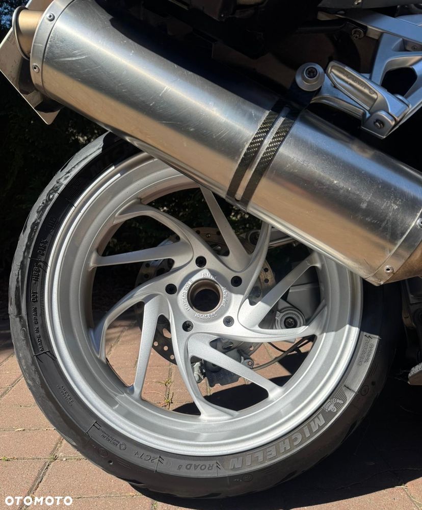 BMW K - 9