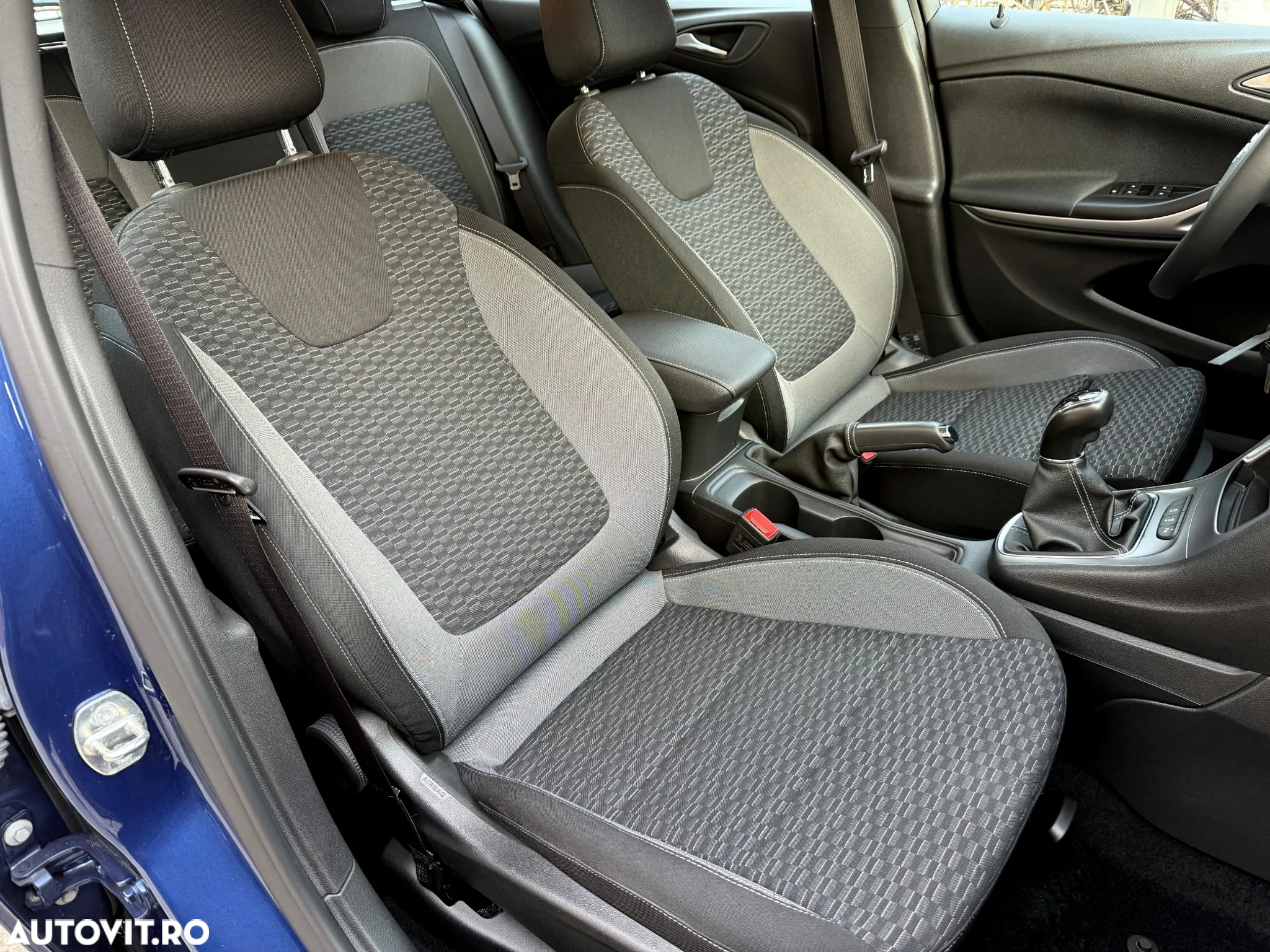 Opel Astra Sports Tourer 1.2 Turbo Enjoy - 12