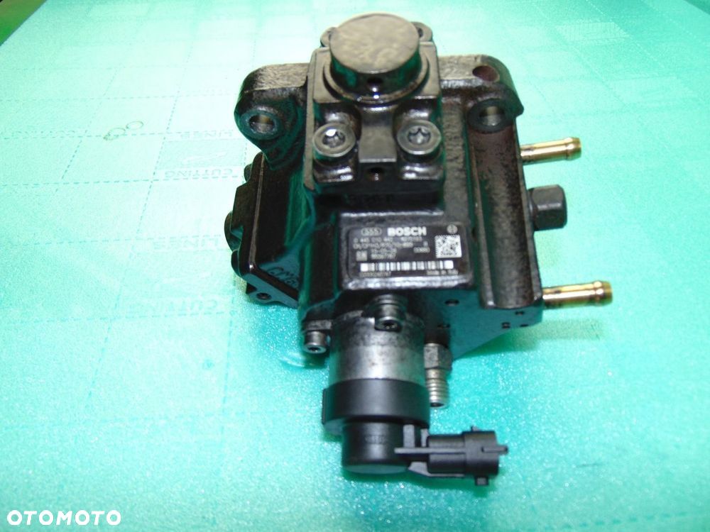 pompa wtryskowa 2,0cdti insignia zafira 0445010443 - 4