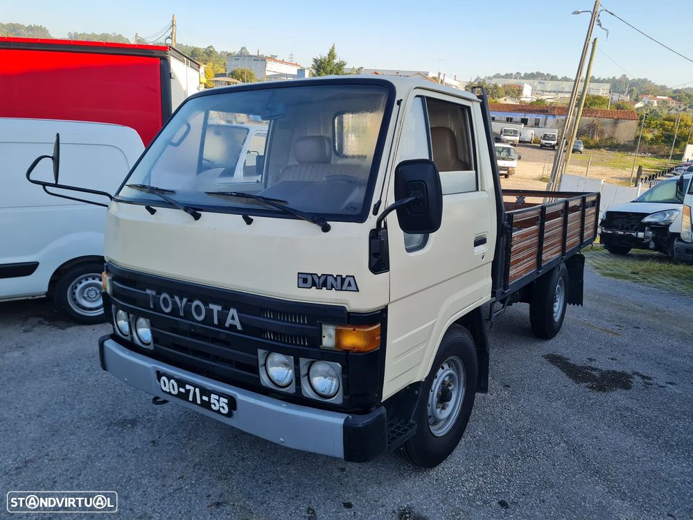 Toyota Dyna 150 - 1