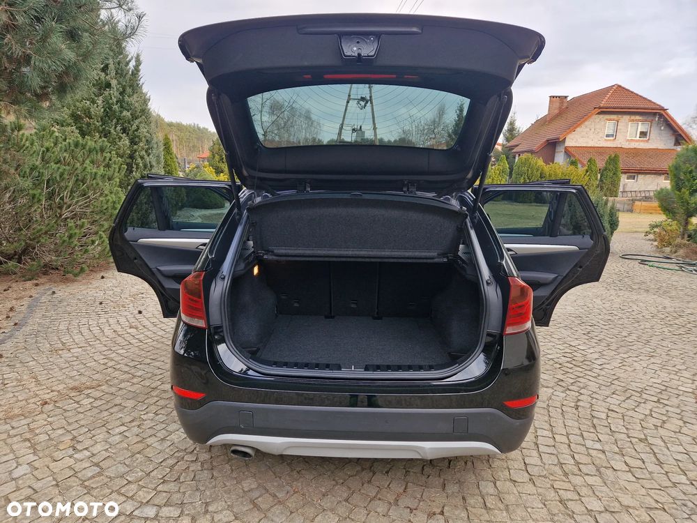 BMW X1 xDrive18d xLine - 6