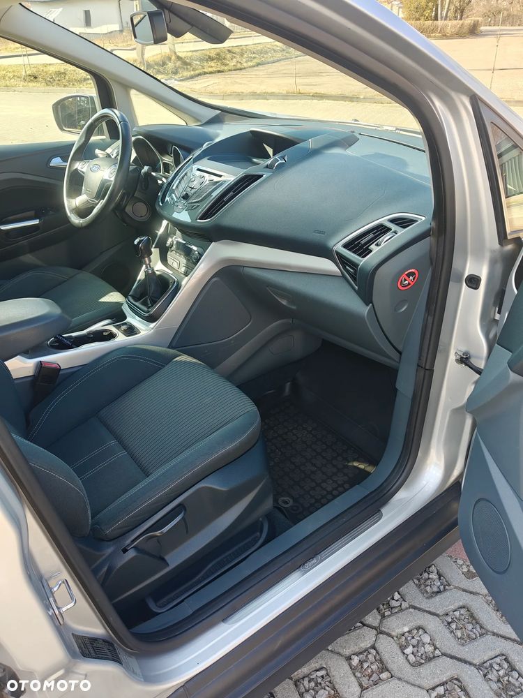 Ford Grand C-MAX 1.6 TDCi Titanium - 16