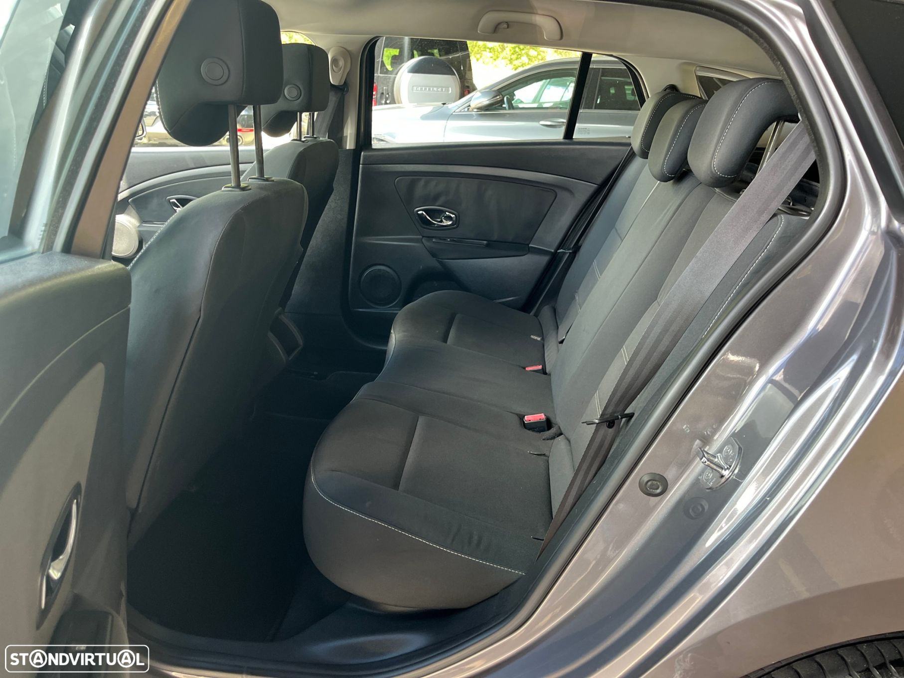 Renault Mégane Sport Tourer 1.5 dCi Comfort SS - 40