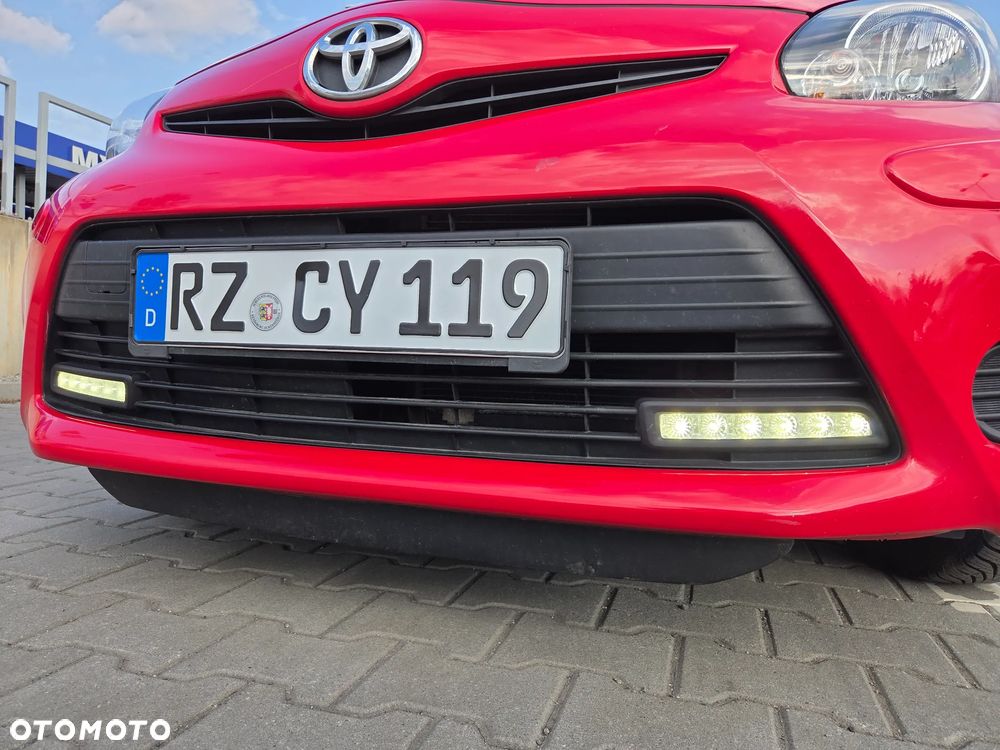 Toyota Aygo CoolRed - 24