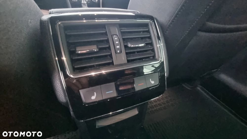 Skoda Superb 1.5 TSI Style DSG - 23