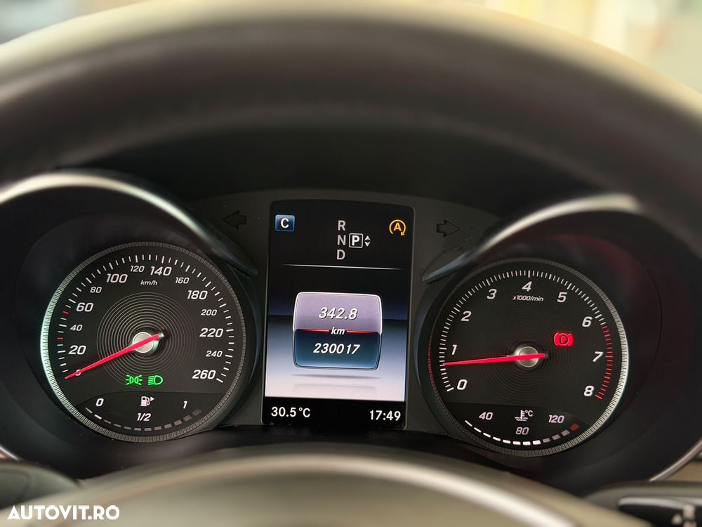 Mercedes-Benz C 180 7G-TRONIC Avantgarde Edition - 13