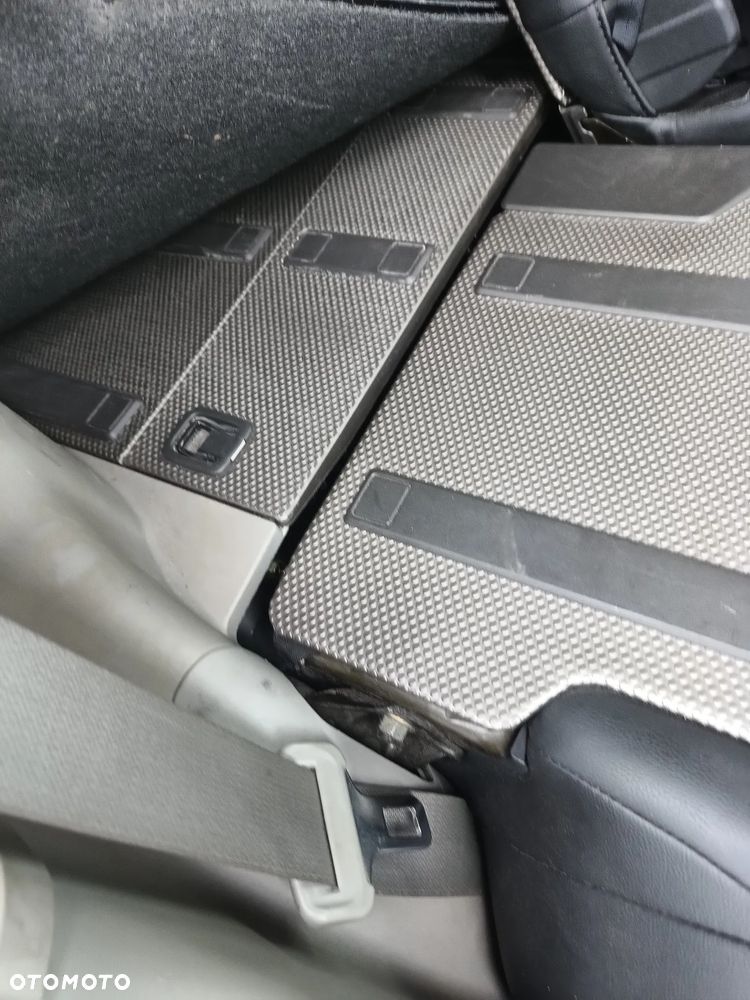 Nissan X-Trail ver-2-5-4x4-columbia - 22