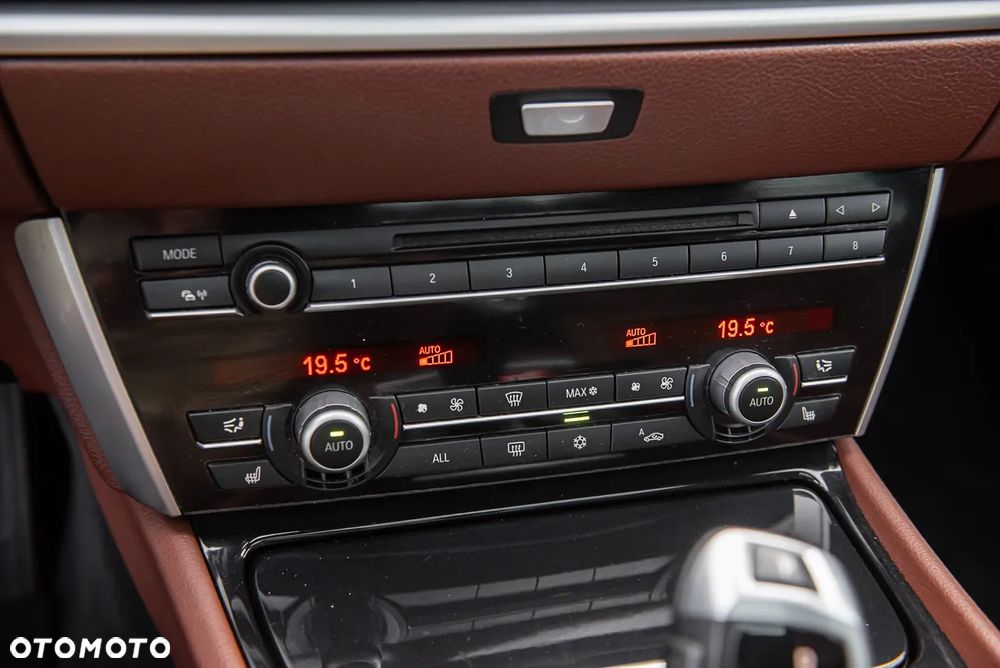 BMW 5GT 535i xDrive - 27