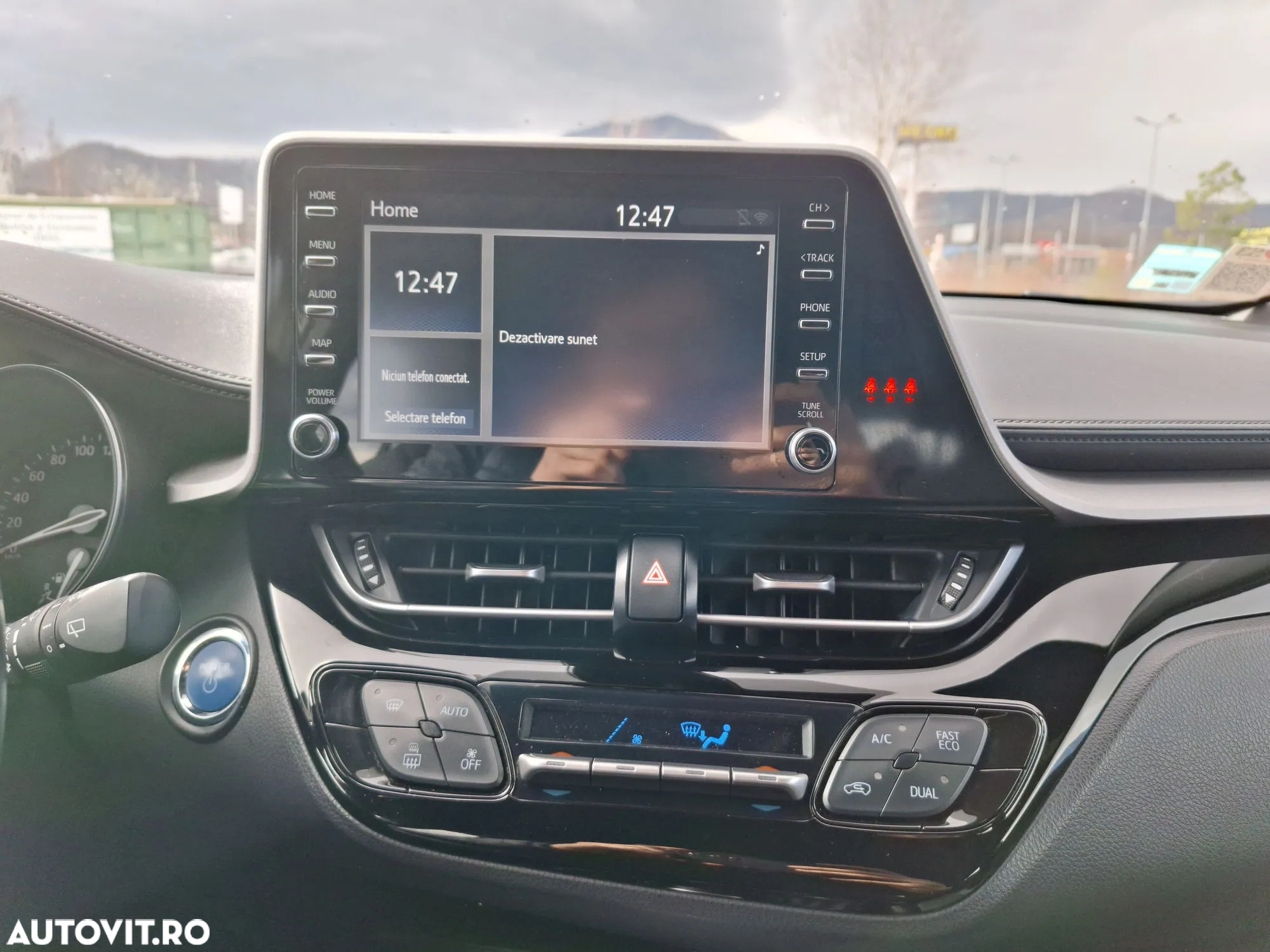 Toyota C-HR - 15