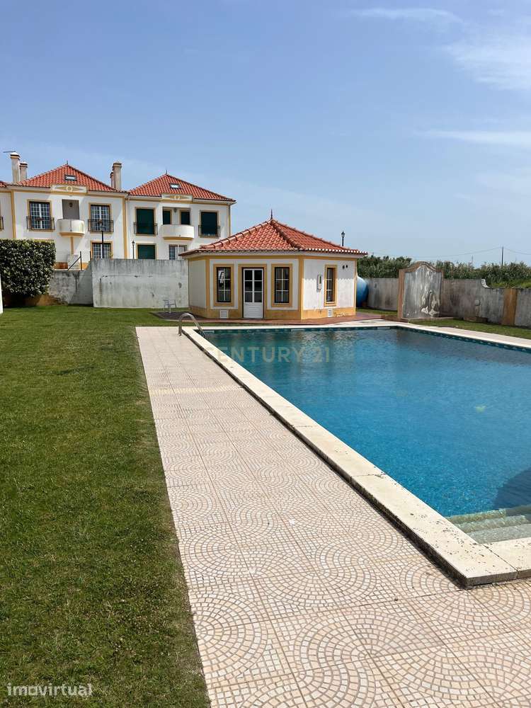 Moradia T4 em condomínio fechado com piscina, vista mar e walking dist - Grande imagem: 3/36