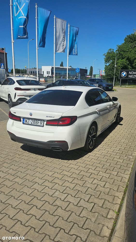 BMW Seria 5 540d xDrive mHEV M Sport sport - 13