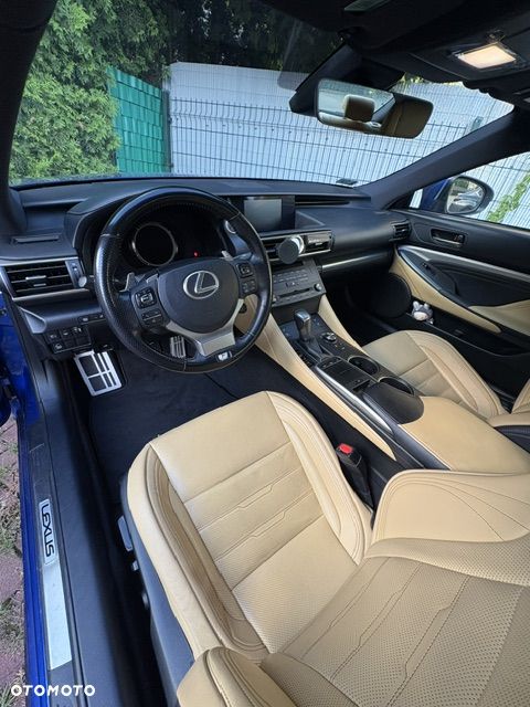 Lexus RC 200t / 300 F Sport - 10