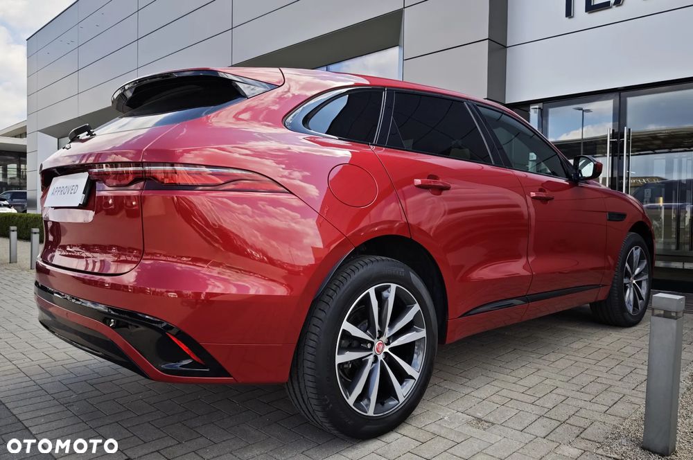 Jaguar F-Pace - 11