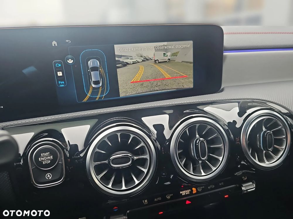 Mercedes-Benz CLA 200 4Matic 8G-DCT AMG Line - 22