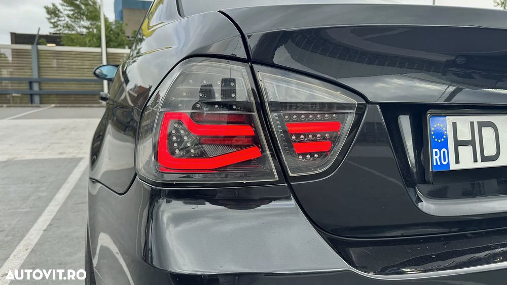 BMW Seria 3 318i - 10