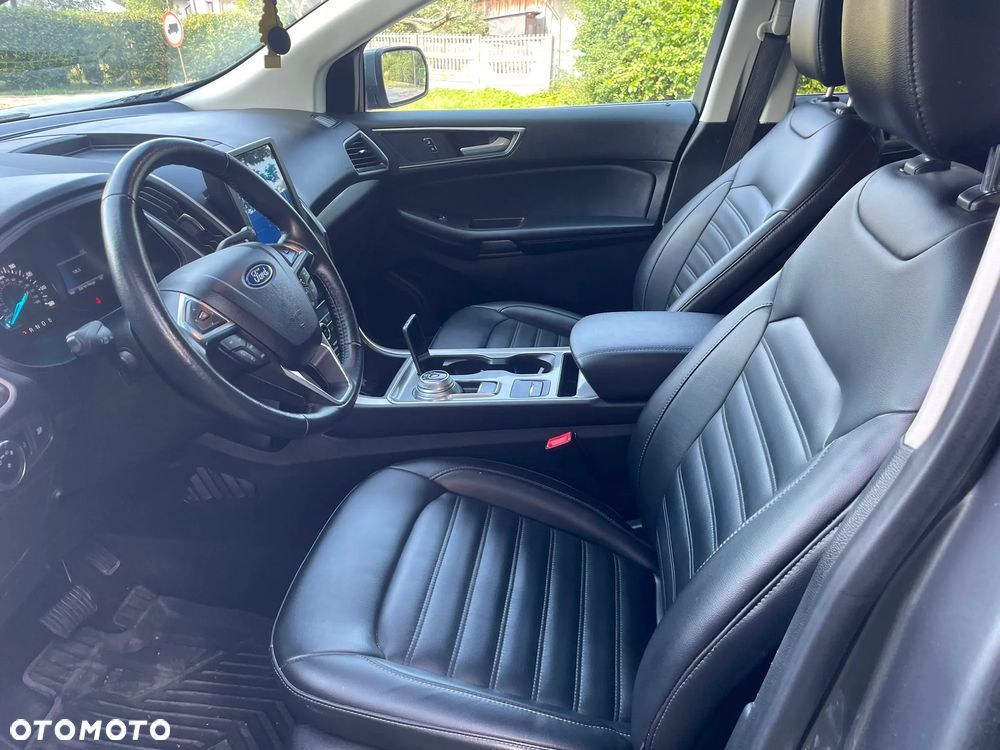 Ford Edge - 9