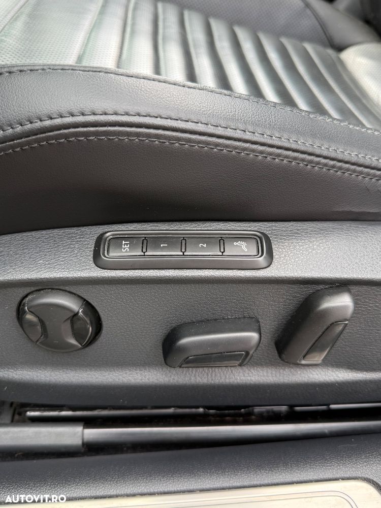 Volkswagen Passat 2.0 TDI 4Motion Highline - 25