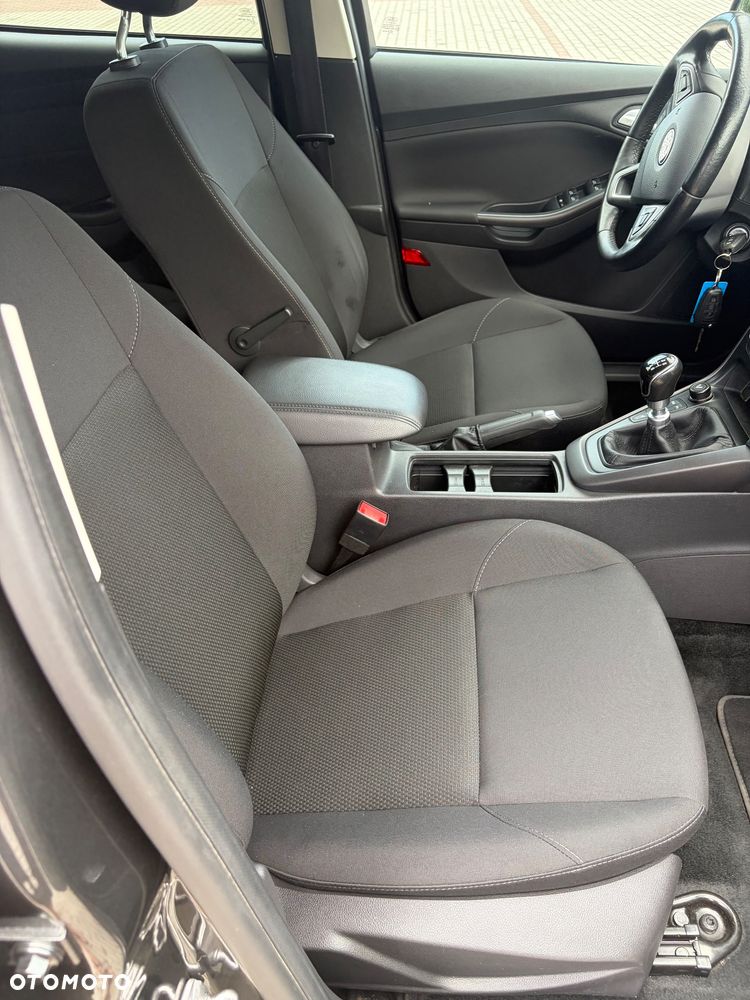 Ford Focus 1.0 EcoBoost Gold X (Trend) - 19