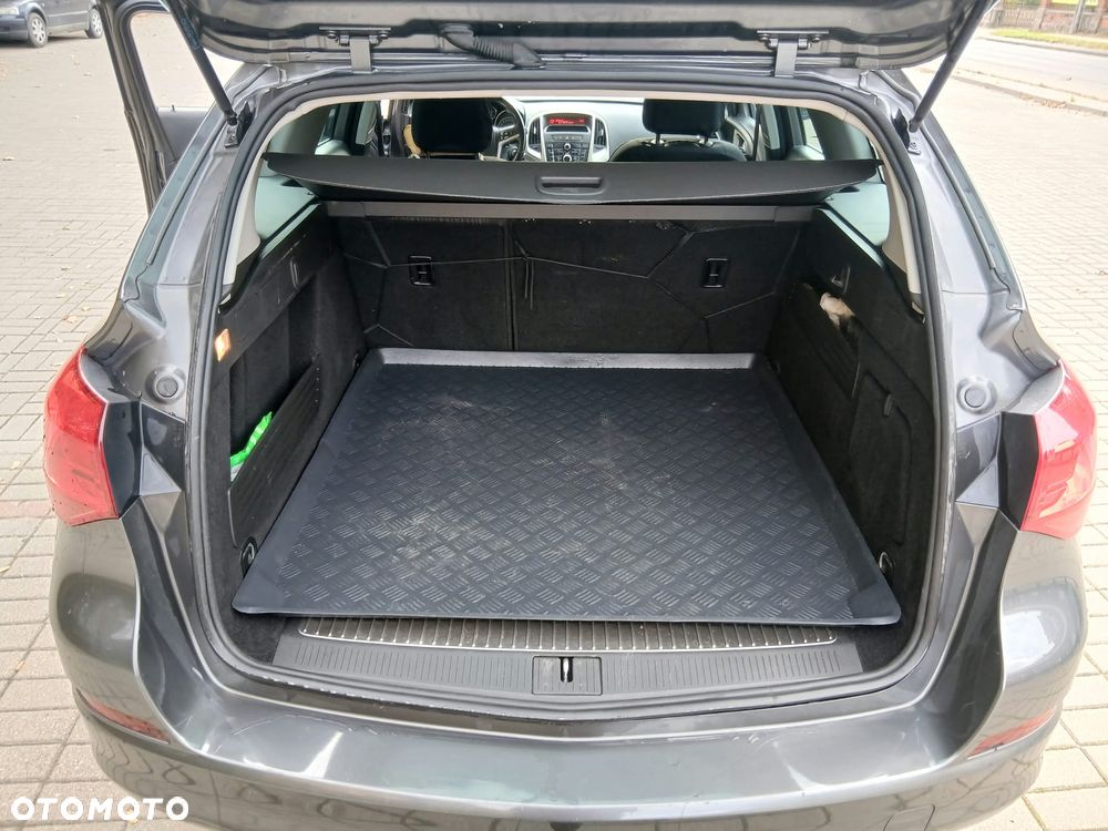 Opel Astra 1.4 Enjoy - 9