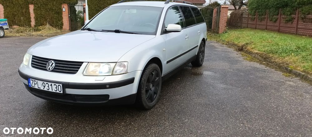 Volkswagen Passat - 2