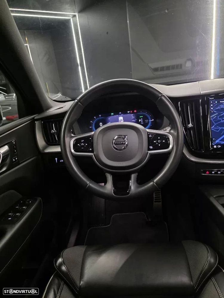 Volvo V60 2.0 T6 AWD TE R-Design - 14