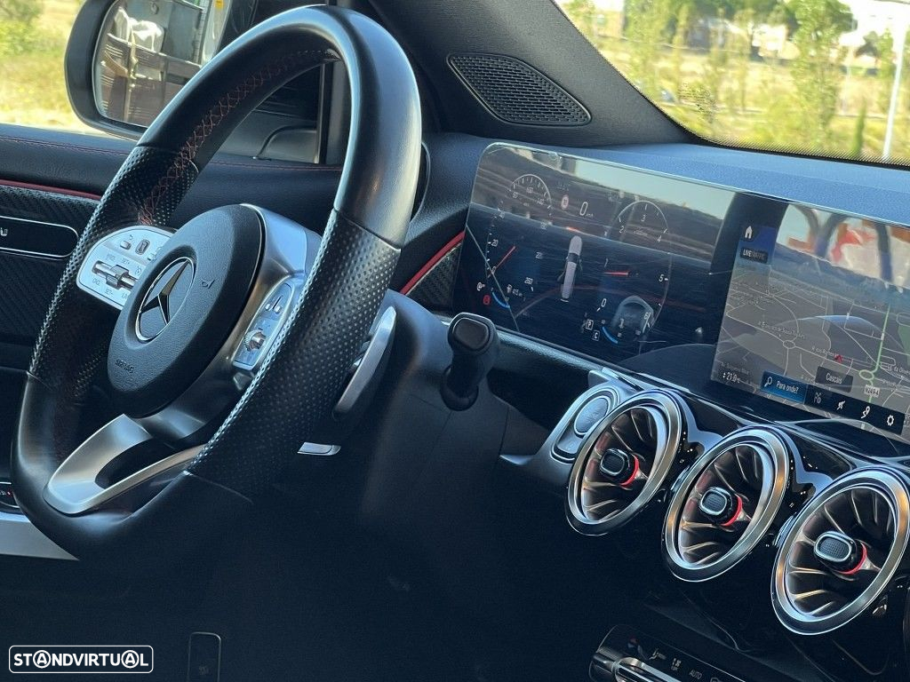Mercedes-Benz GLB 180 d AMG Line - 12