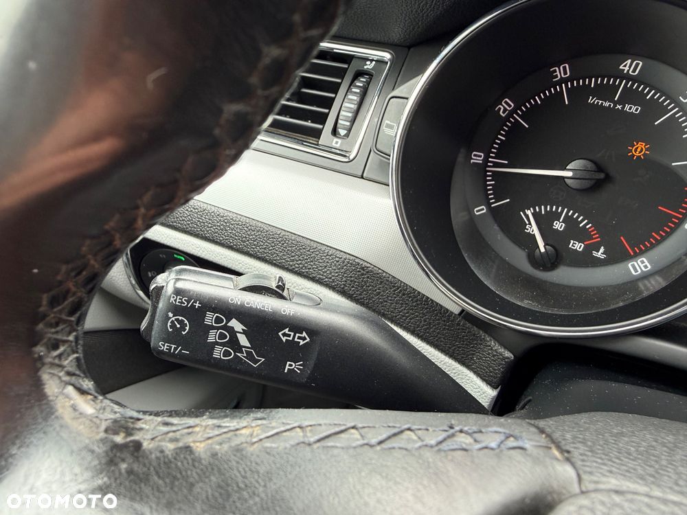 Skoda Superb 1.8 TSI FAMILY - 15