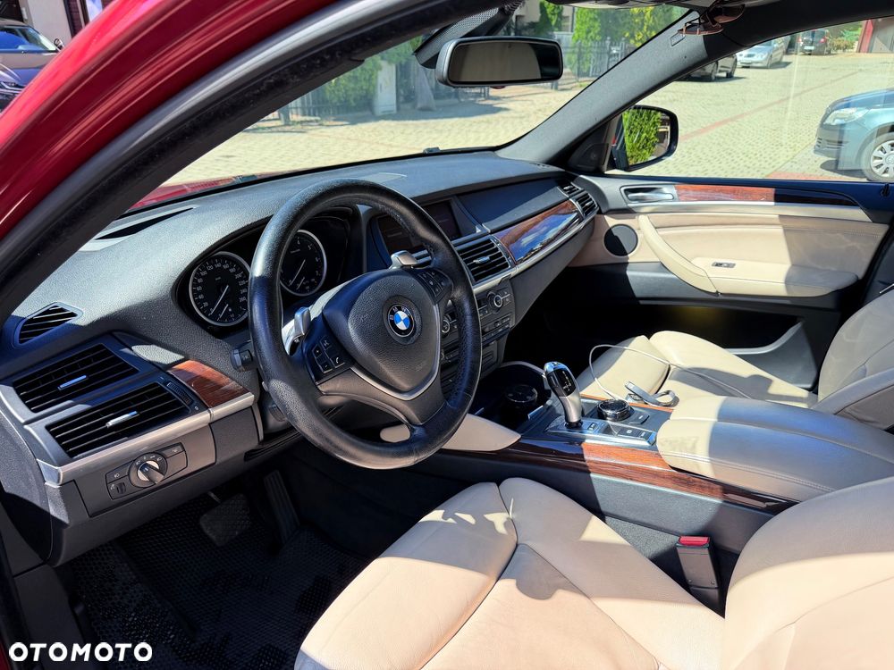 BMW X6 35i xDrive - 14