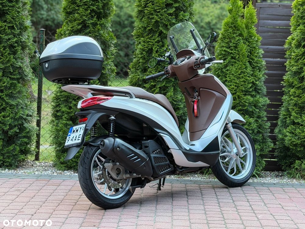 Piaggio Medley - 4