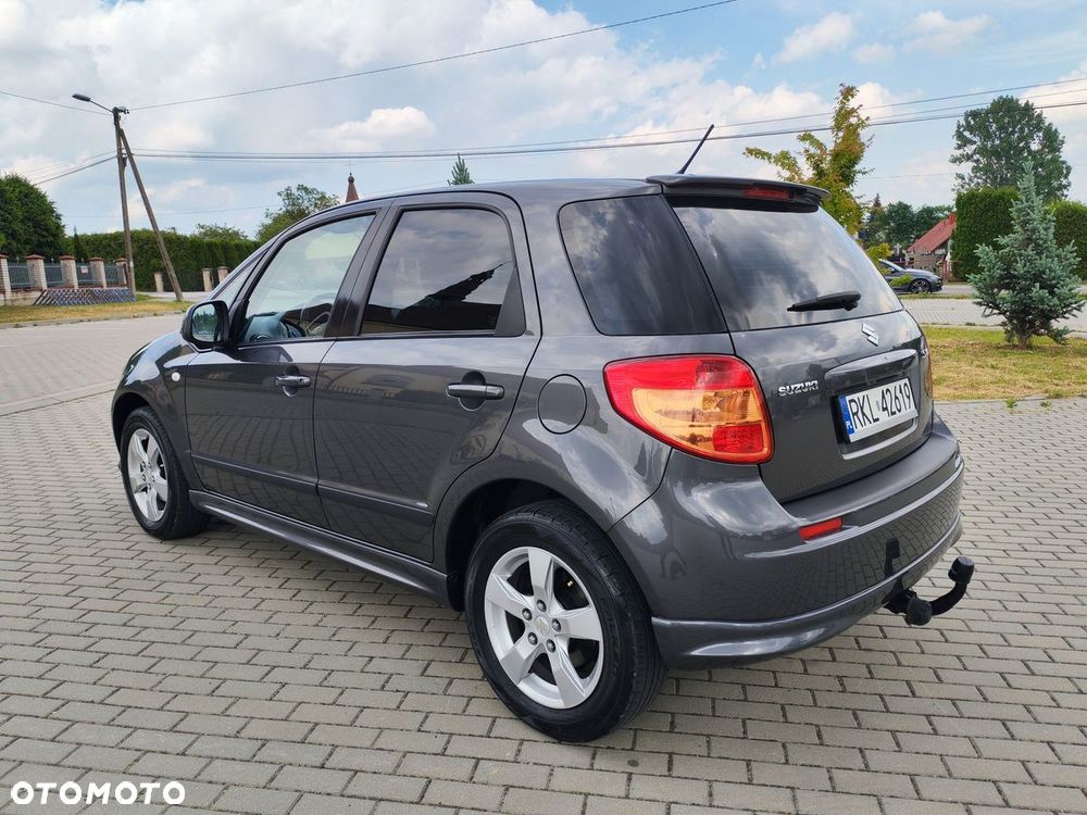 Suzuki SX4 - 7
