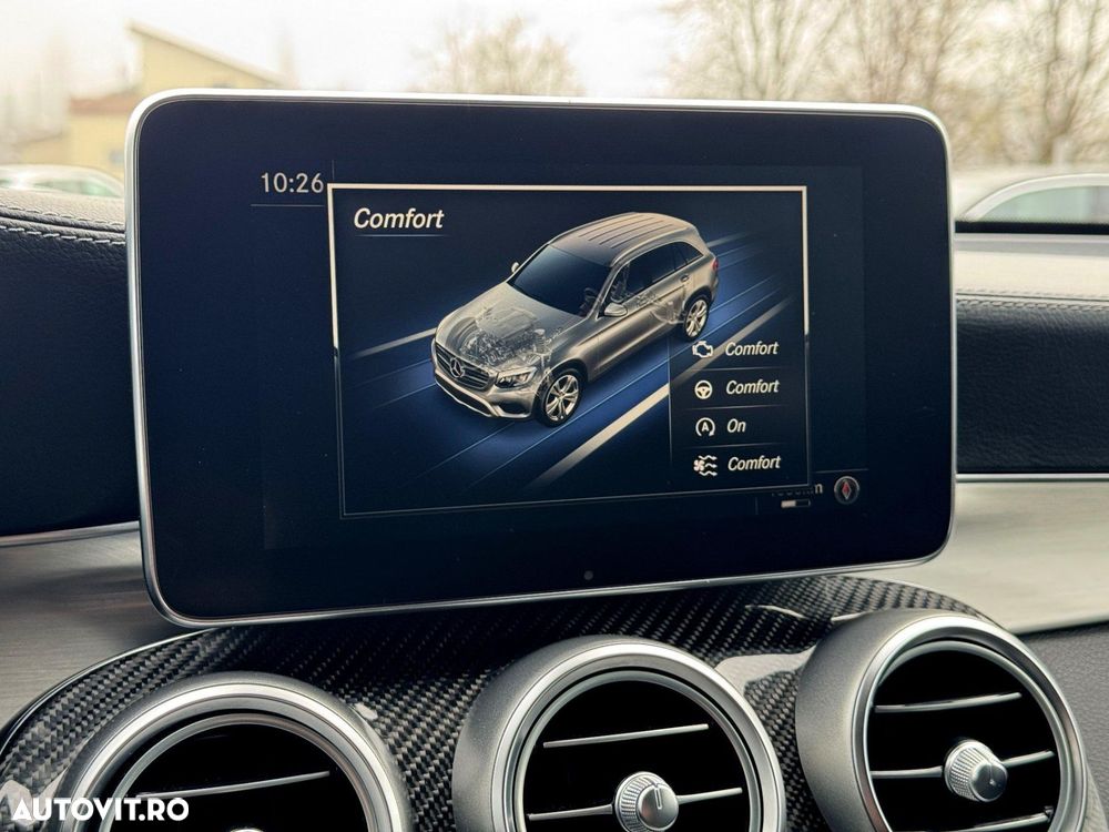 Mercedes-Benz GLC - 16