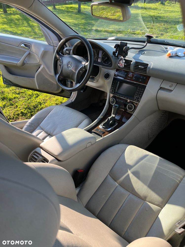 Mercedes-Benz Klasa C 220 CDI Automatik Classic - 10